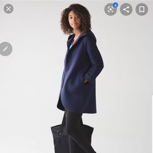 Lululemon City wrap navy coat medium orig 168